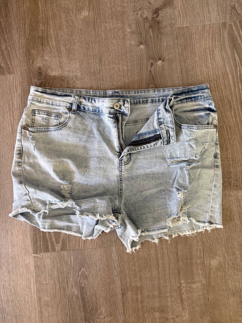 Light Wash Blue Denim Jeans